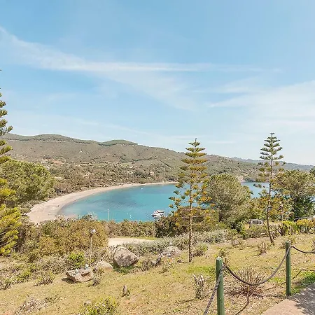 فندق Capo Di Stella 3*