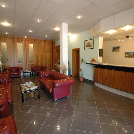 Capo Di Stella فندق كابوليفيري