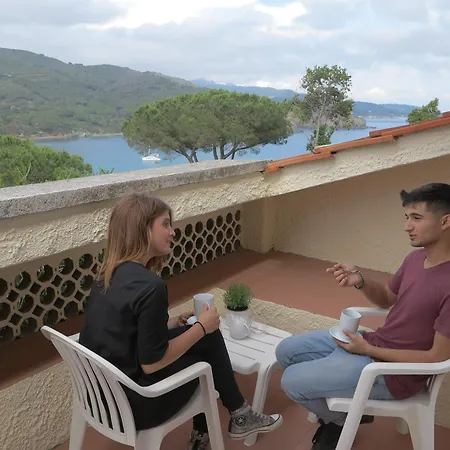 Capo Di Stella 3* カポリーヴェリ