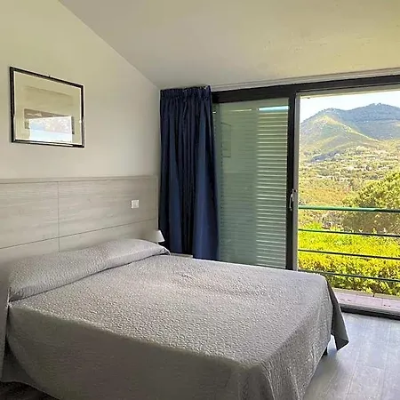 Capo Di Stella Hotel