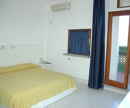 Capo Di Stella Hotel 3*