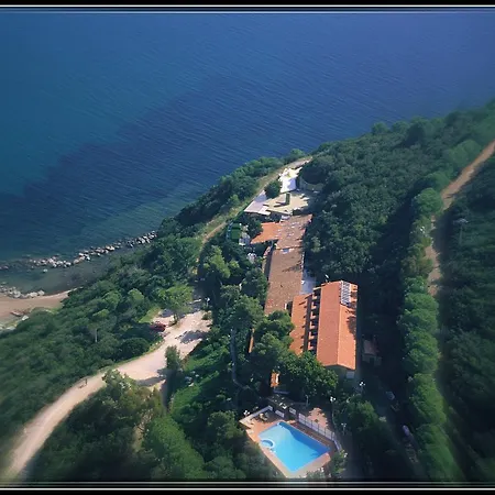 Capo Di Stella Hotel