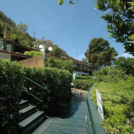 Capo Di Stella Hotel