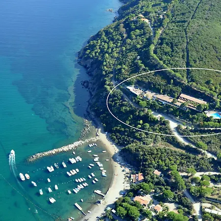 Capo Di Stella Отель Каполивери