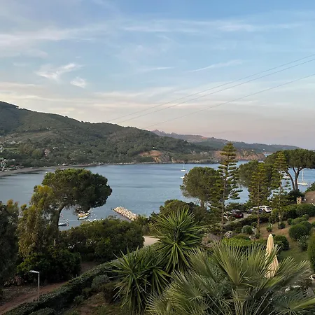Capo Di Stella Отель Каполивери